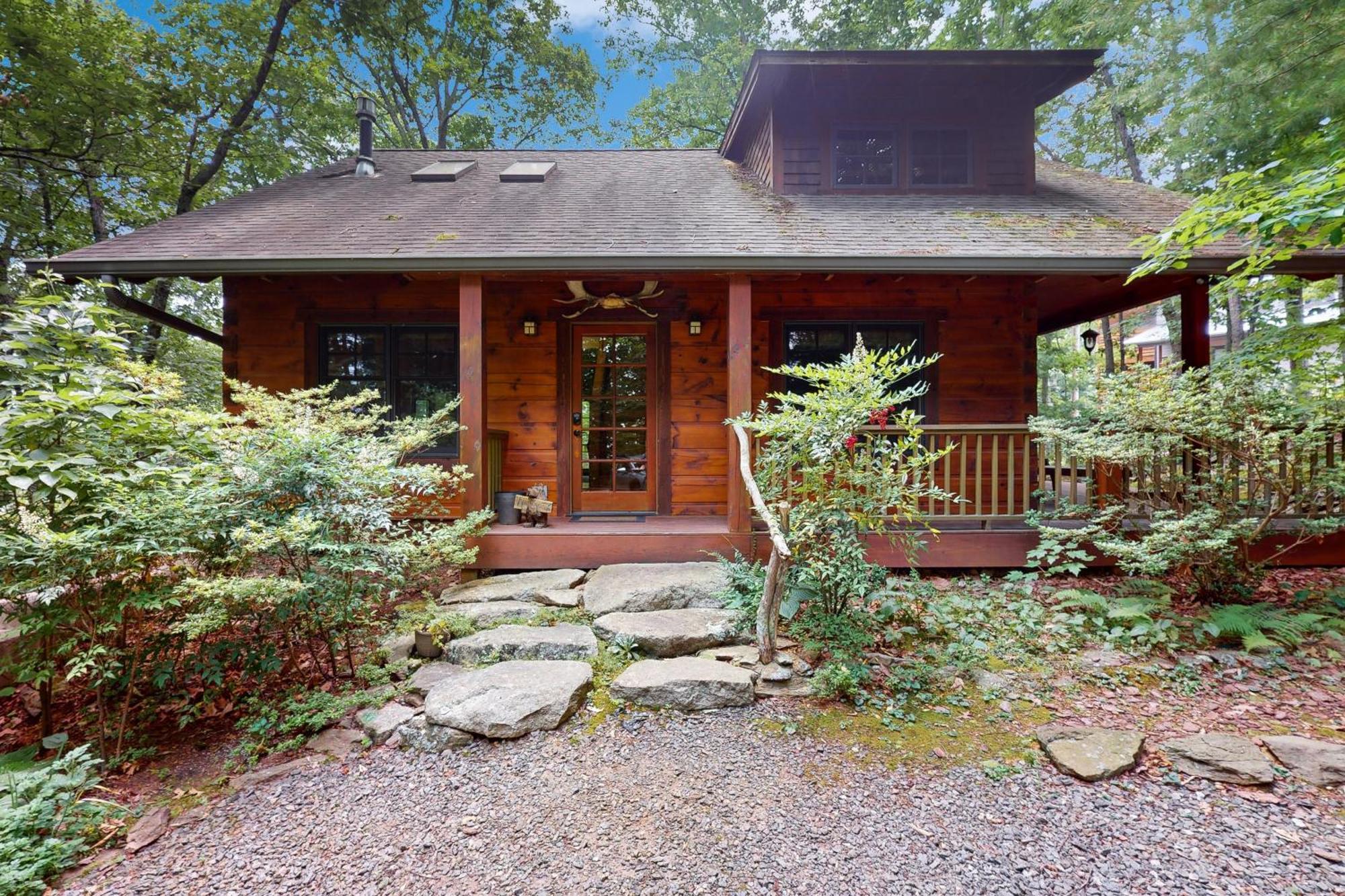 Elkhorn Cabin & Eagles Wing Lodge Asheville Dış mekan fotoğraf